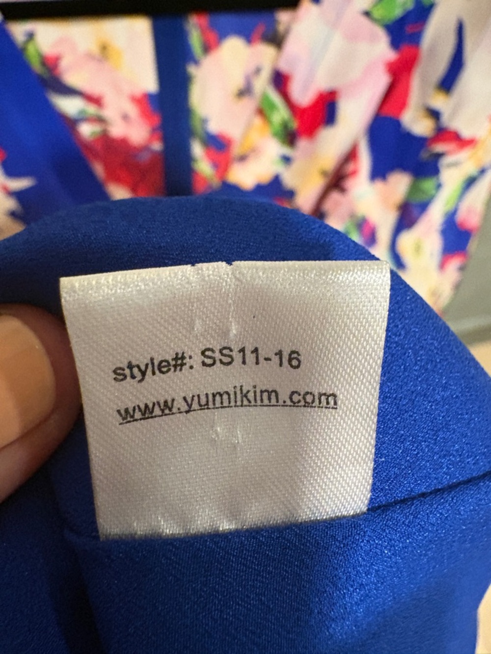 Yumi Kim - Liz Romper - 100% Silk - Blue Floral Wrap Tie Waist - Size Small - Picture 7 of 7